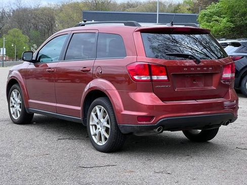 Used 2013 Dodge Journey SXT w/ Flexible Seating Group FWD image 8
