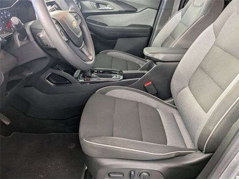 Used 2023 Chevrolet TrailBlazer LT w/ Convenience Package image 13