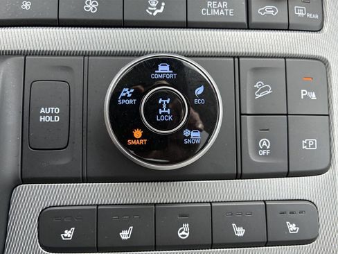 Used 2024 Hyundai Palisade Limited AWD/4WD image 30