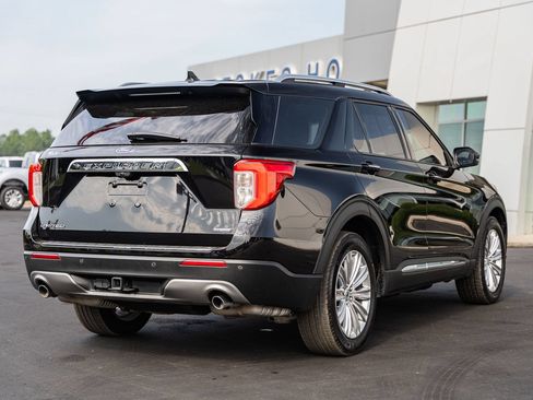 Certified 2021 Ford Explorer Limited w/ Hybrid Equipment Group 310A RWD image 7