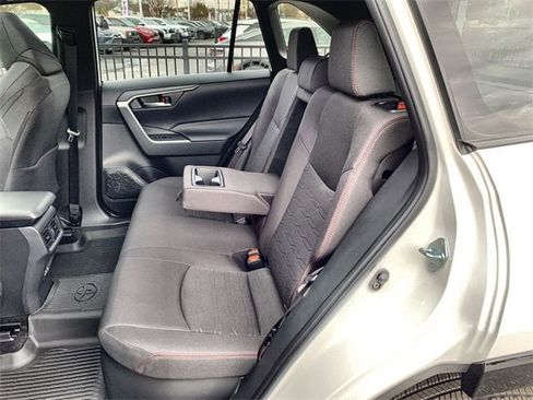 New 2025 Toyota RAV4 SE image 10