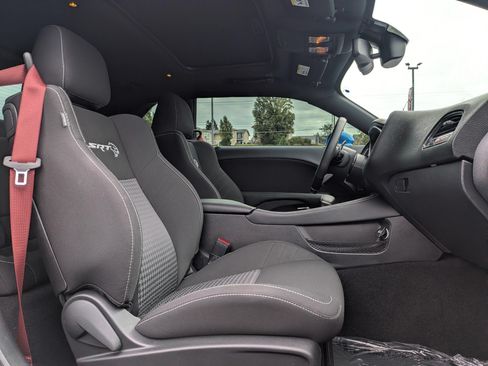 Used 2023 Dodge Challenger SRT Hellcat RWD image 6