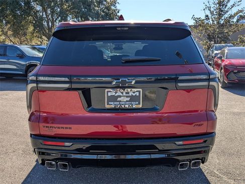 New 2026 Chevrolet Traverse RS w/ LPO, Floor Liner Package image 4