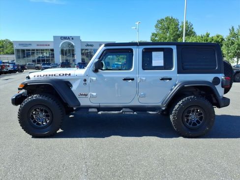 Used 2023 Jeep Wrangler Unlimited Rubicon w/ Xtreme 35 Tire Package AWD/4WD image 7