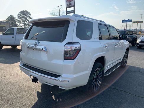 Used 2018 Toyota 4Runner Limited image 3