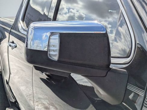 Used 2019 GMC Sierra 1500 Denali w/ Driver Alert Package II AWD/4WD image 10