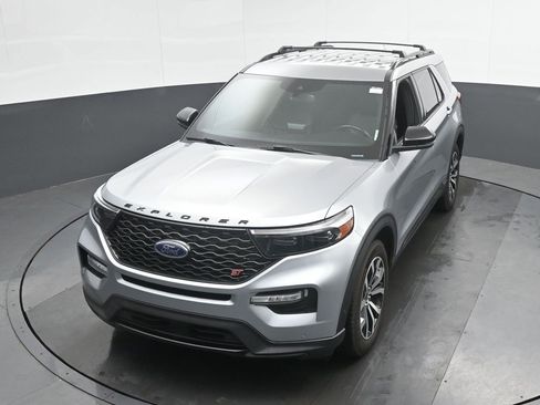 Used 2020 Ford Explorer ST w/ Premium Technology Package AWD/4WD image 36