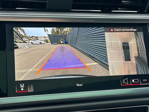 Used 2025 Audi Q3 2.0T Premium Plus w/ Premium Plus Package image 20