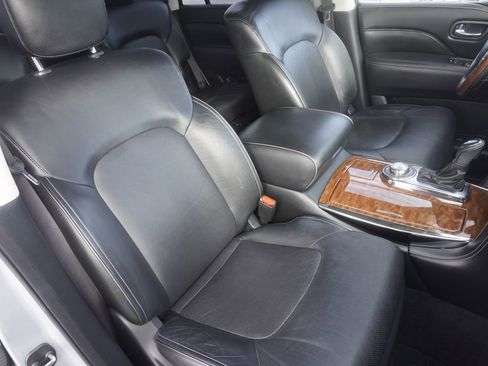 Used 2018 INFINITI QX80 4WD w/ Driver Assistance Package image 24