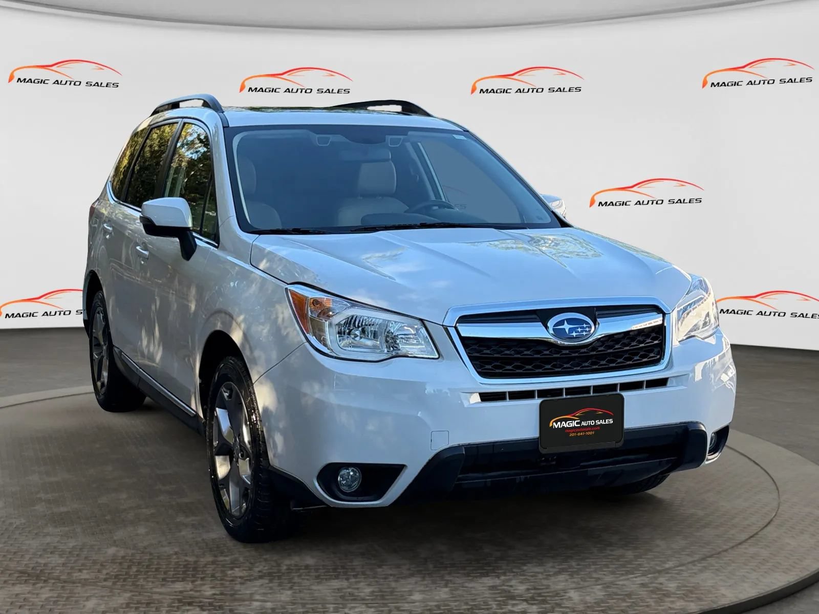 Used 2016 Subaru Forester 2.5i Touring w/ Eyesight & Navigation System AWD/4WD image 5