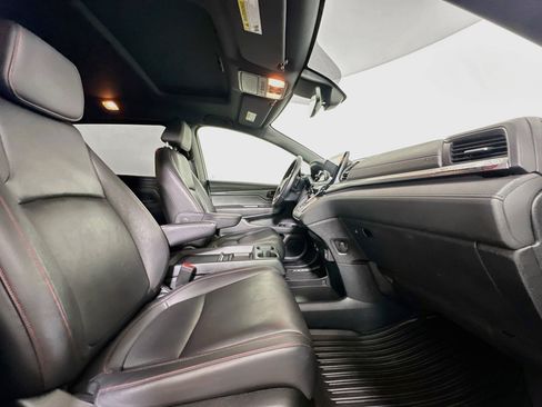 Used 2023 Honda Odyssey Sport image 31