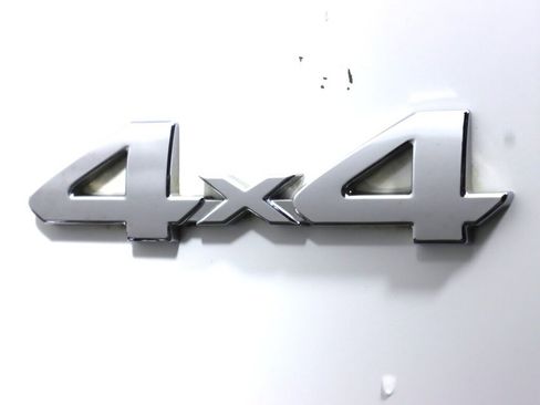 Used 2020 Toyota Tacoma SR image 34