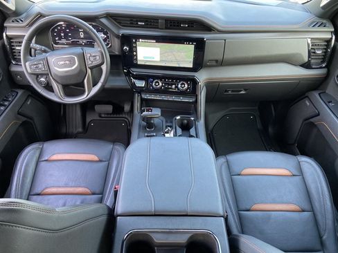 Used 2025 GMC Sierra 1500 AT4 AWD/4WD image 57