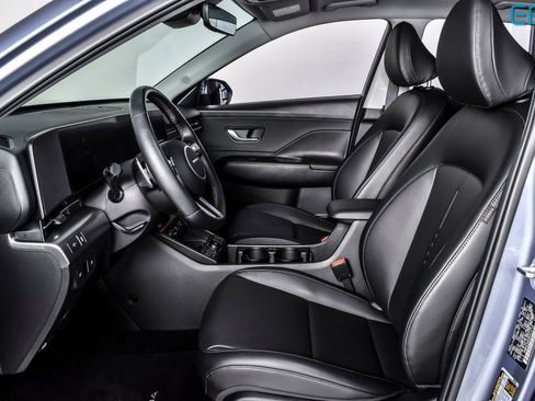 Used 2024 Hyundai Kona Limited FWD image 14