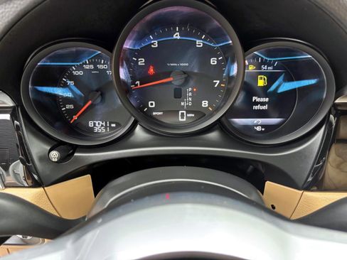 Used 2017 Porsche Macan image 30