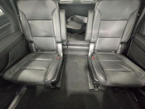 Used 2022 GMC Yukon Denali w/ Denali Ultimate Package AWD/4WD image 24