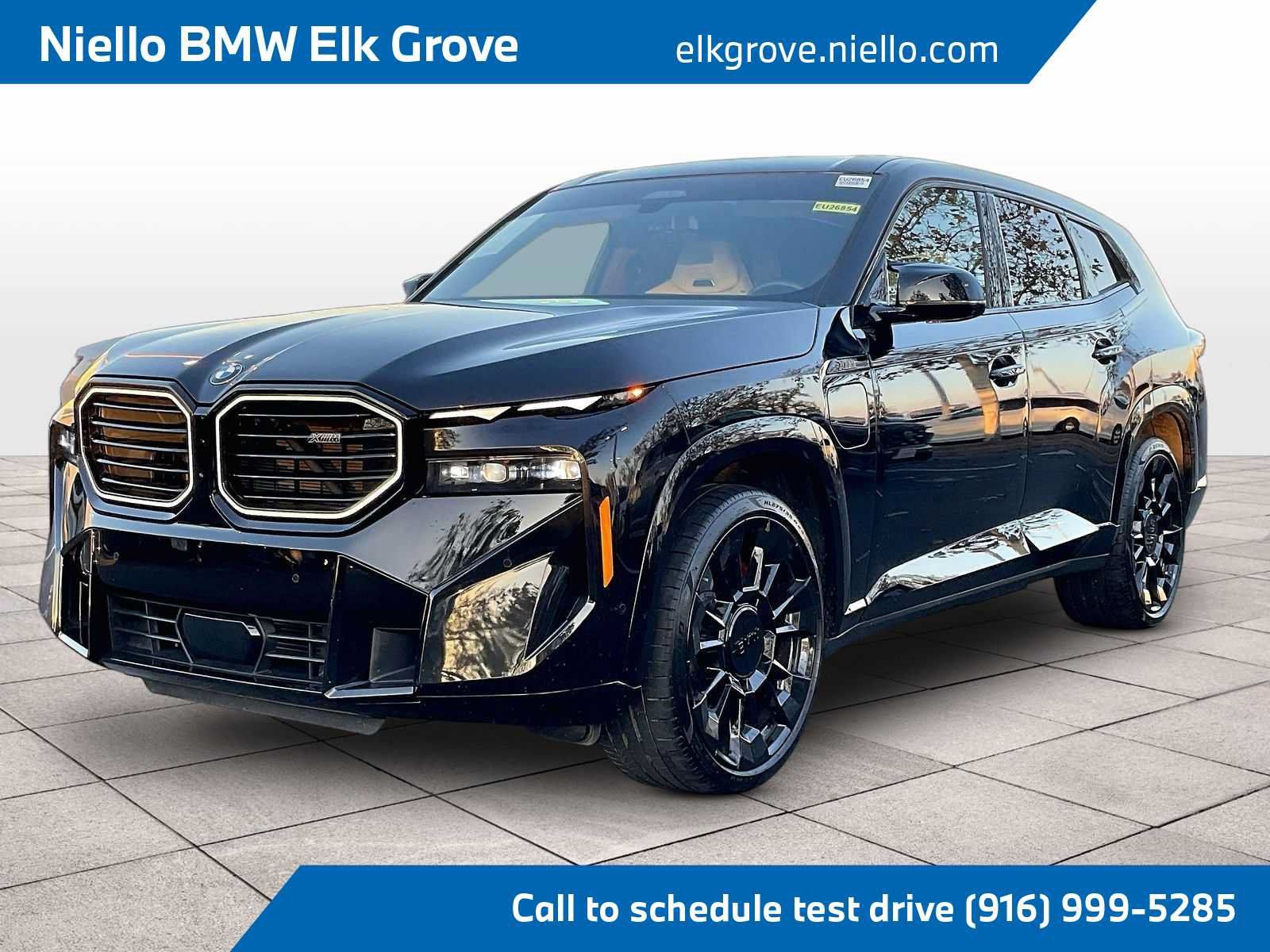 Used 2025 BMW XM AWD/4WD image 1