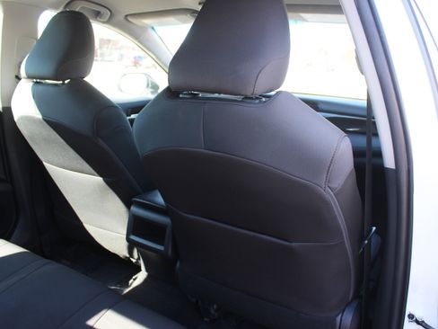 Used 2020 Toyota Camry LE image 43