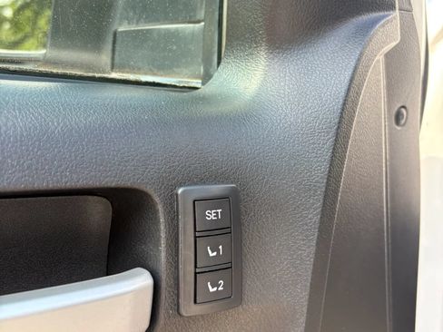 Used 2008 Toyota Tundra Limited AWD/4WD image 24