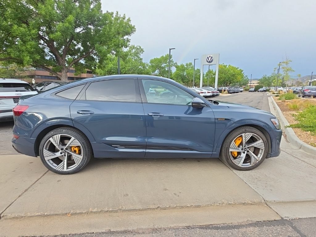 Used 2023 Audi e-tron Prestige w/ Prestige Package AWD/4WD image 6