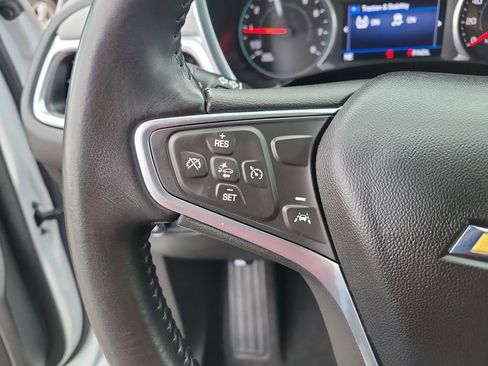 Used 2022 Chevrolet Equinox LT FWD image 25