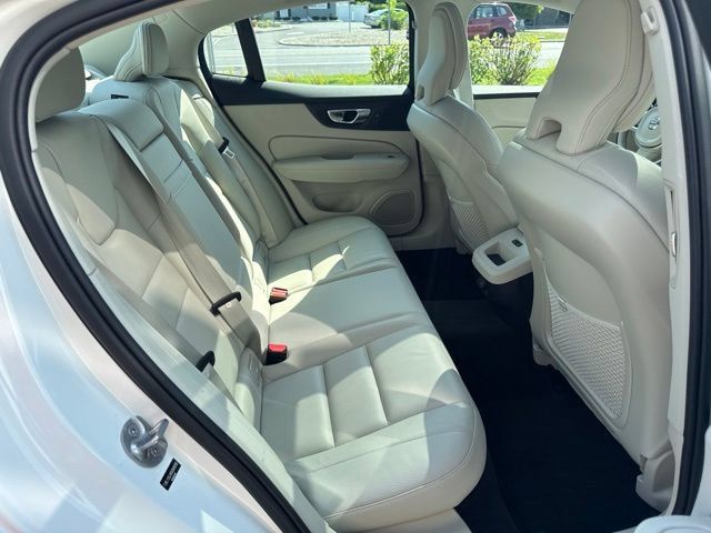 Used 2025 Volvo S60 B5 Core AWD/4WD image 13