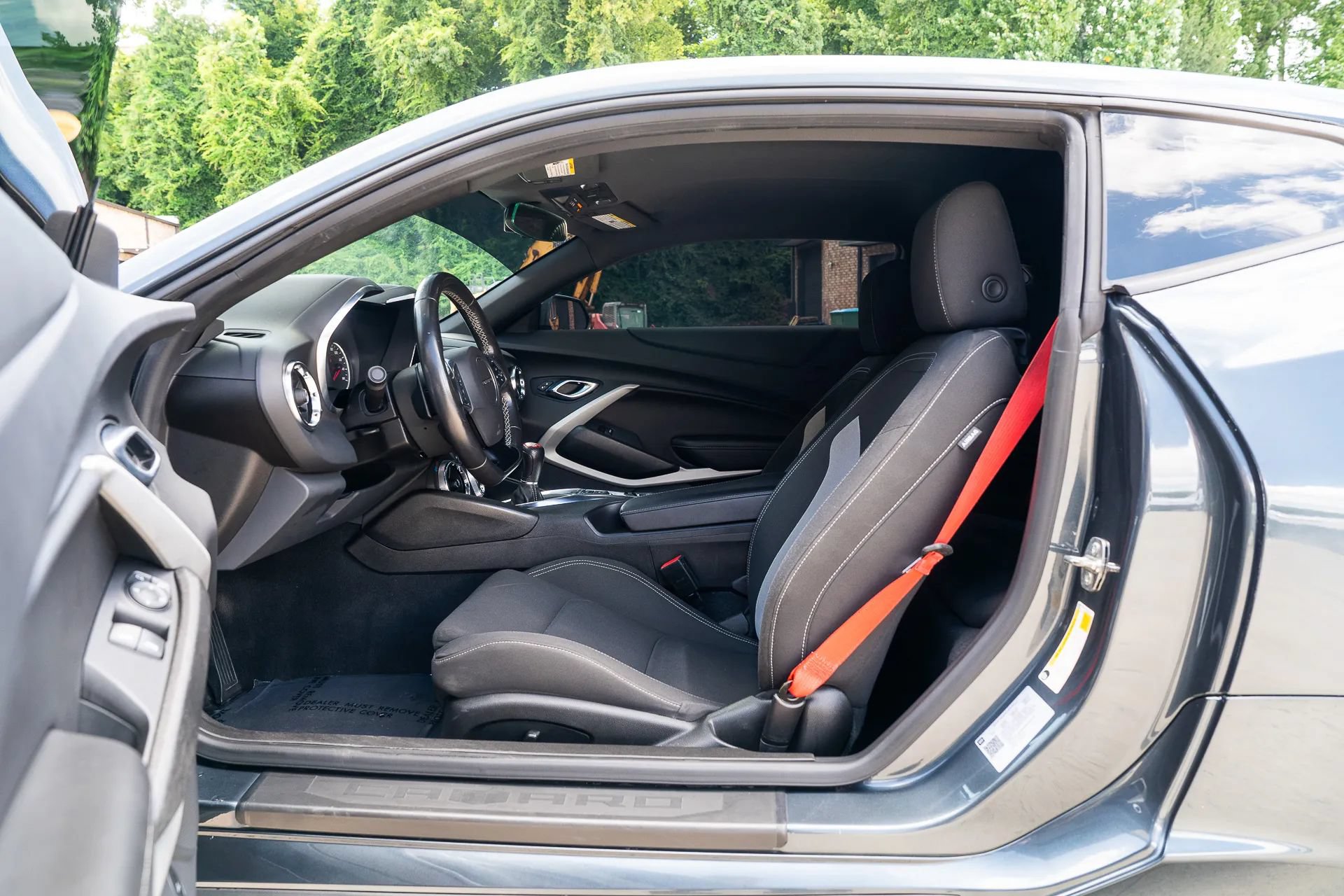 Used 2022 Chevrolet Camaro LT w/ RS Package RWD image 17