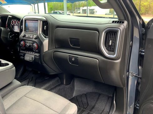 Used 2022 Chevrolet Silverado 1500 LT image 19