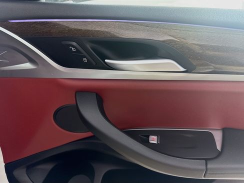 Used 2023 BMW X4 xDrive30i image 31