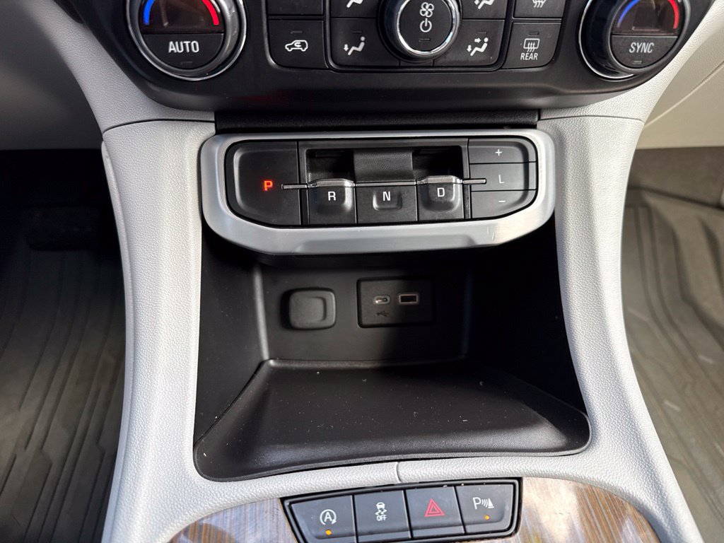 Used 2022 GMC Acadia SLE w/ Driver Convenience Package AWD/4WD image 25