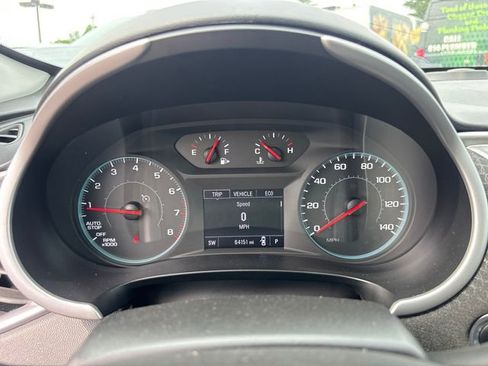Used 2024 Chevrolet Malibu LT FWD image 18