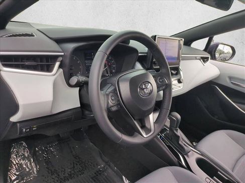 Certified 2025 Toyota Corolla SE FWD image 10