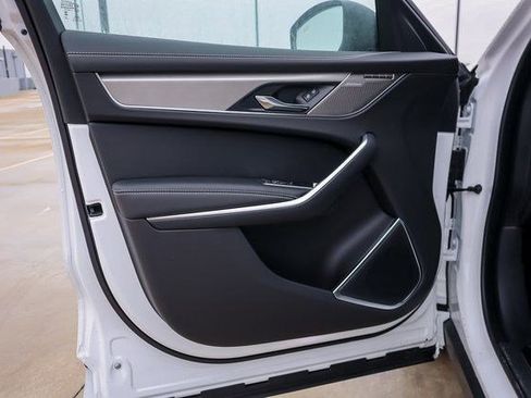 New 2025 Jaguar F-PACE R-Dynamic S image 20