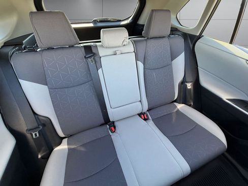 Certified 2025 Toyota RAV4 XLE w/ Convenience Package FWD image 19