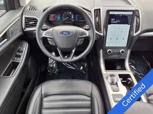 Certified 2024 Ford Edge SEL w/ Convenience Package AWD/4WD image 6