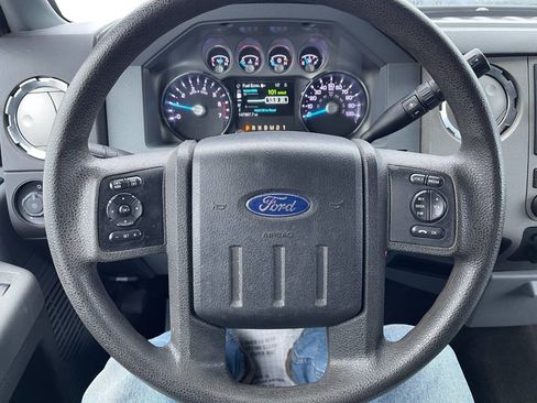 Used 2011 Ford F250 XLT w/ XLT Premium Pkg image 15