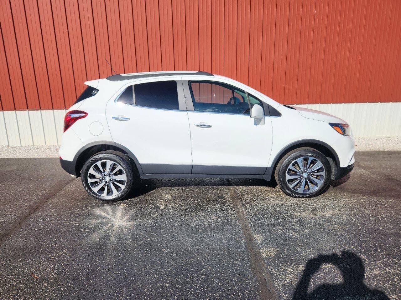 Used 2022 Buick Encore Preferred w/ Safety Package AWD/4WD image 8