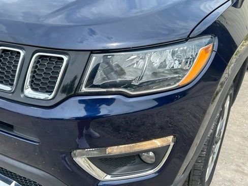 Used 2019 Jeep Compass Limited AWD/4WD image 9