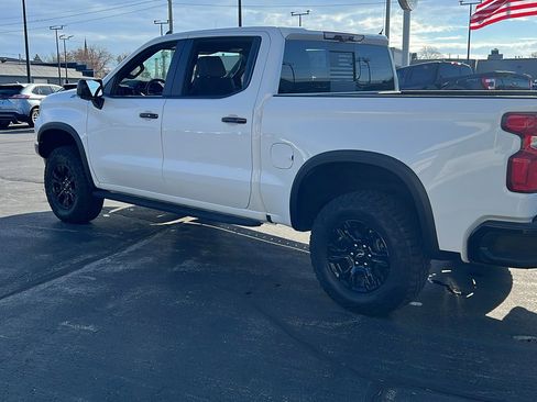 Used 2024 Chevrolet Silverado 1500 ZR2 w/ Technology Package AWD/4WD image 7