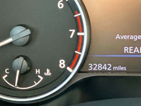 Used 2024 Nissan Altima 2.5 SV image 15