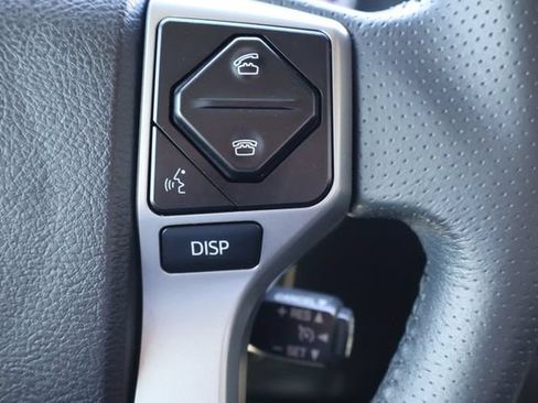 Used 2018 Toyota 4Runner Limited AWD/4WD image 7