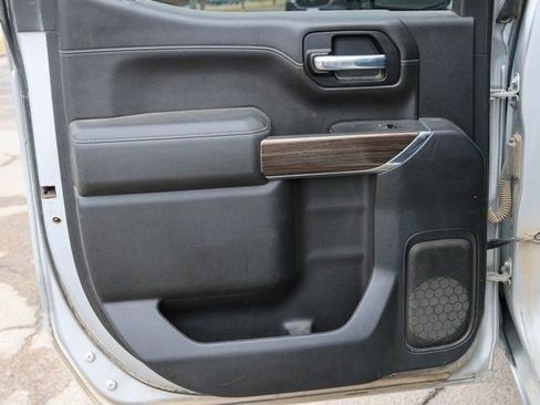 Used 2021 Chevrolet Silverado 1500 RST image 14