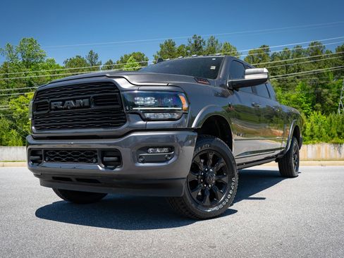 Used 2022 RAM 2500 Limited AWD/4WD image 5