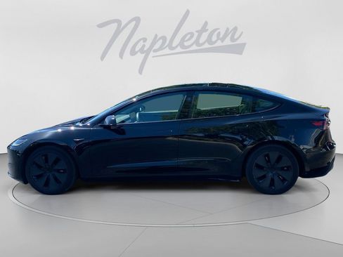 Used 2025 Tesla Model 3 RWD image 2
