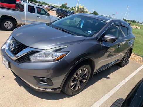 Used 2015 Nissan Murano SL w/ SL Technology Package FWD image 4