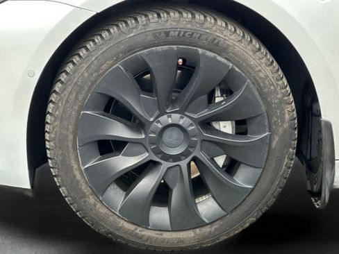 Used 2021 Tesla Model 3 Long Range AWD/4WD image 22
