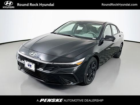 Certified 2023 Hyundai Elantra SEL w/ Convenience Package image 1