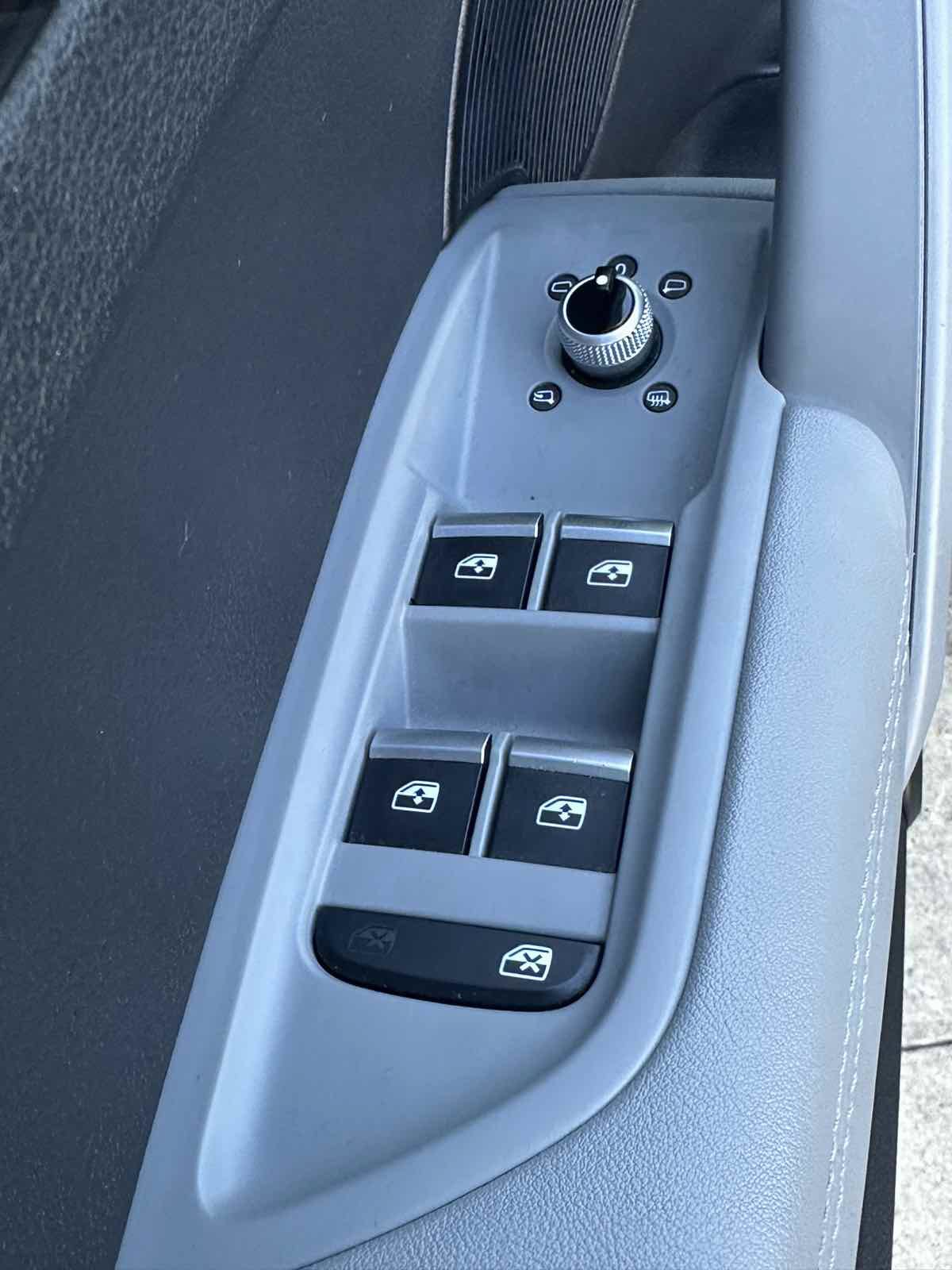 Used 2018 Audi Q5 Prestige AWD/4WD image 27