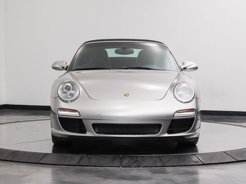 Used 2011 Porsche 911 Carrera S RWD image 9