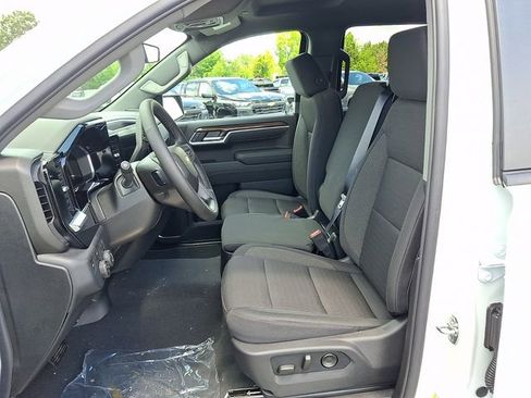 New 2026 Chevrolet Silverado 1500 LT w/ Safety Package AWD/4WD image 6